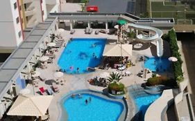 Resid Prive Das Thermas I - 804-B